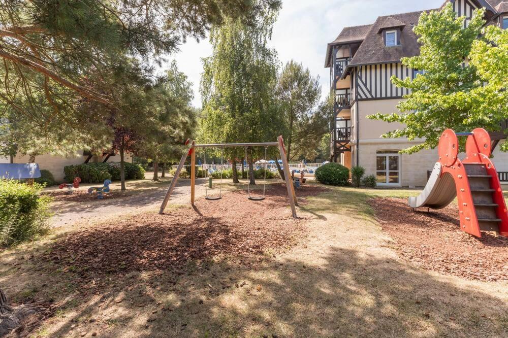"Magnifique 2 Pieces Deauville" Piscine Et Jardin ภายนอก รูปภาพ